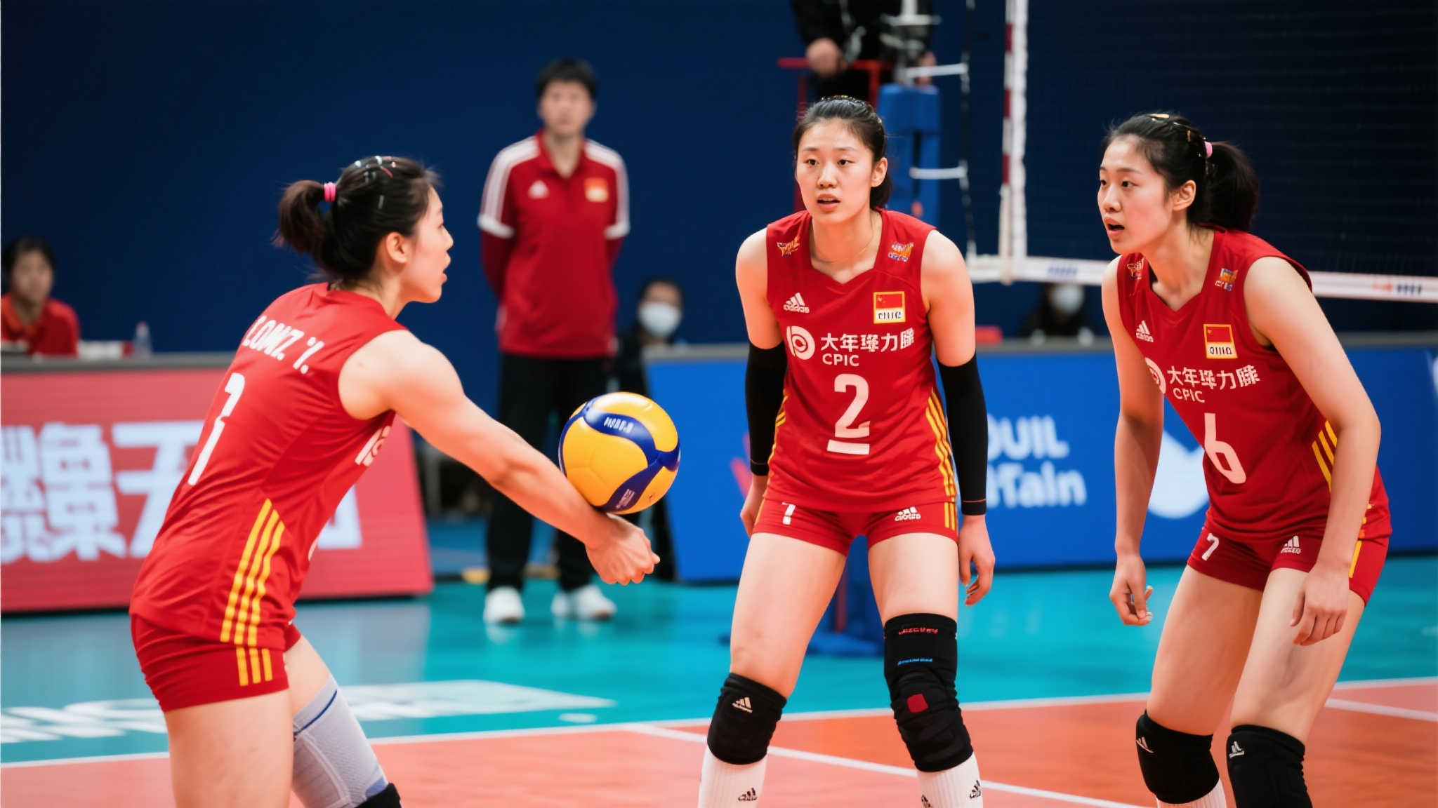 女排新进展!赵勇确认主二传人选待定,3位新人联手担纲组织核心 女排新进展!赵勇确认主二传人选待定,3位新人联手担纲组织核心